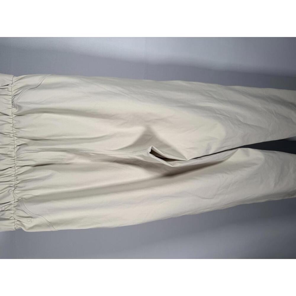 Lululemon Stretch Luxtreme High-Rise Jogger, Size 4 - Picture 3 of 11